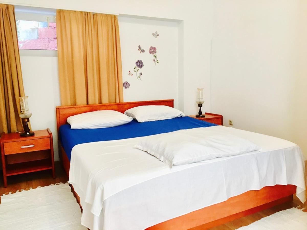 2Bedroom Apartment Lapad Dubrovnik Exterior photo